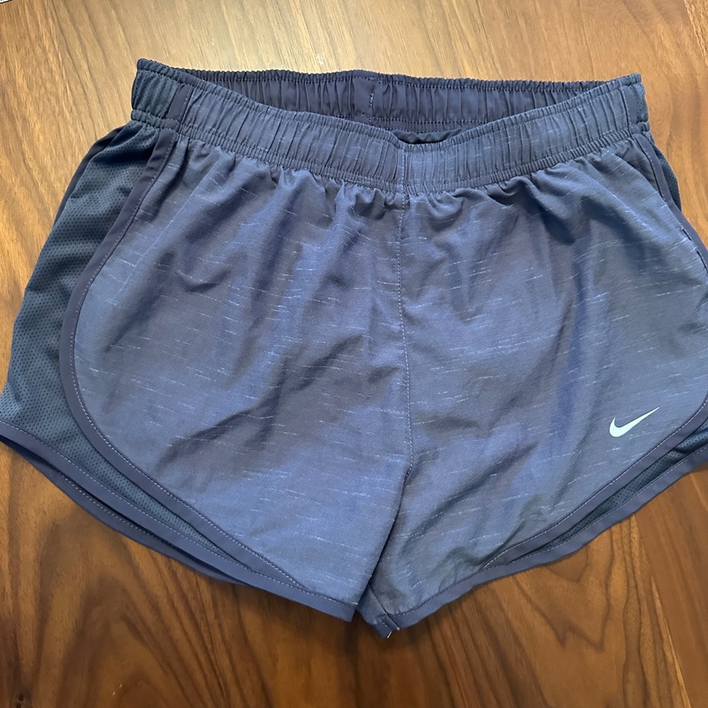 Nike Women’s Tempo Dri-Fit Running Shorts Medium